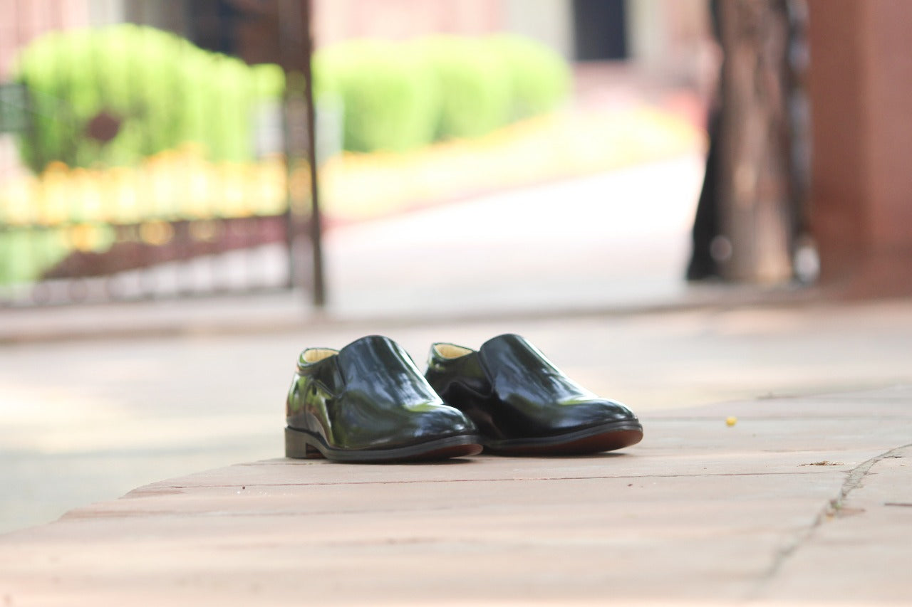 Men's online shoe polish
